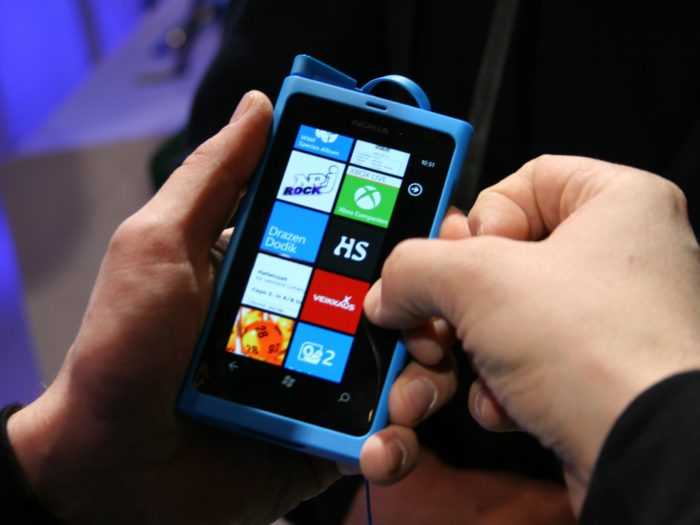 Nokia Lumia 800 Foto: Patrik Harald