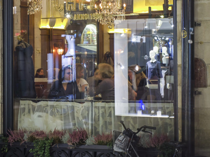 Wienercaféet på populära Biblioteksgatan grundades år 1904 av en österrikisk bagare.