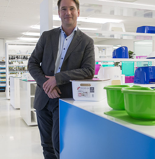 Det är inte bara mötena det gäller, minst lika viktigt är korridorsnacket, säger Orthex vd Alexander Rosenlew om företagets lyckade köp av två svenska bolag.