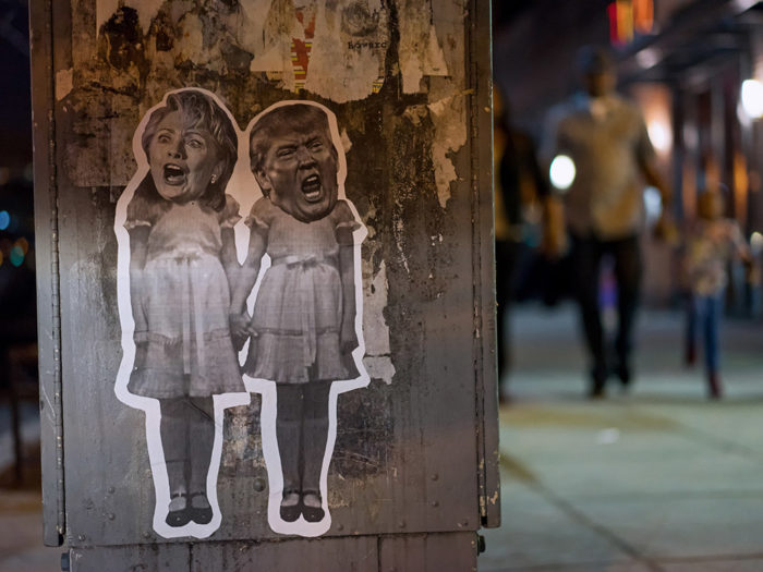 Fler beskyllningar än löften. Alltmer polariserade ideologier och särintressen styr den amerikanska politiken, utrymmet för kompromisser krymper även inom ekonomin och utrikeshandeln. Foto: flickr/Mike Maguire