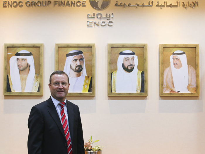 Petri Pentti i gott sällskap. Från vänster Dubais kronprins H.H. shejk Hamdan Bin Mohammed Al Maktoum, Dubais regent H.H. shejk Mohammed Bin Rashid Al Maktoum, Förenade Arabemiratens president och Abu Dhabis regent H.H. shejk Khalifa Bin Zayed Al Nahyan, Förenade Arabemiratens finansminister och Dubais vice regent (samt shejk Mohammeds bror) H.H. shejk Hamdan Bin Rashid Al Maktoum.