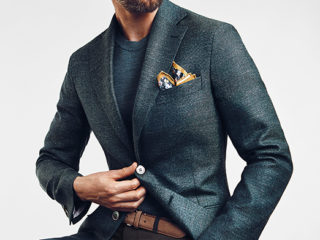 Insikt. Oscar Arrsjö, som bland annat är stilexpert i Sveriges TV4:s Nyhetsmorgon, fick sitt stiluppvaknande då han såg effekten av att klippa rockstjärnehåret under studietiden. Foto: Kalle Gustafsson