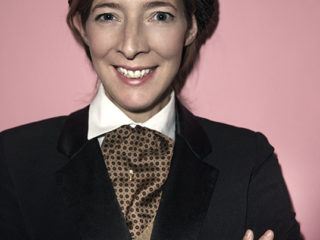 Sitt vackraste jag. Årets fotograf Elisabeth Toll ger rådet att göra sina egna grejer. För de ger bäst resultat!