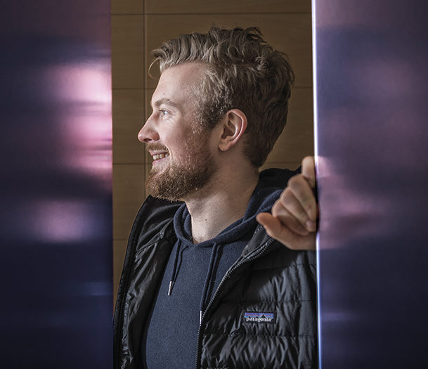 Nyfikenhet bär längst. Många framgångsrika investerare och företagare som Andreas Saari har pratat med anser att nyfikenhet är den största bidragande orsaken till deras framgång.