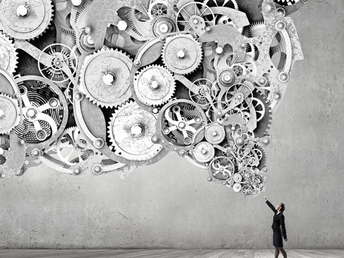 Inget humflum. Misstron mellan naturvetare och humanister överbyggs småningom, i takt med det alltmer utbredda forskningsfältet digital humaniora.