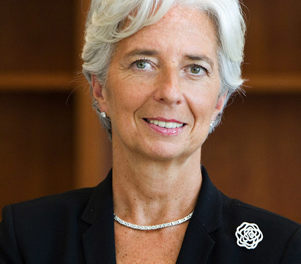 Orädd för ömma tår. Advokaten Christine Lagarde har under sitt tidigare jobb på internationella valutafonden visat att hon är beredd att ta obekväma beslut och skicklig på att medla mellan människor.